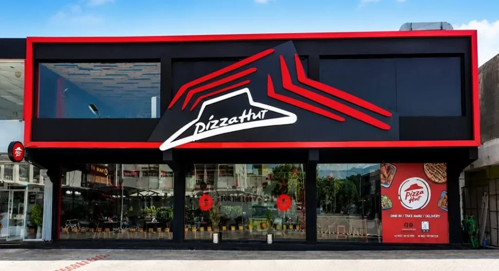 Where Can You Find Pizza Hut Branch in Sialkot? Contact Details